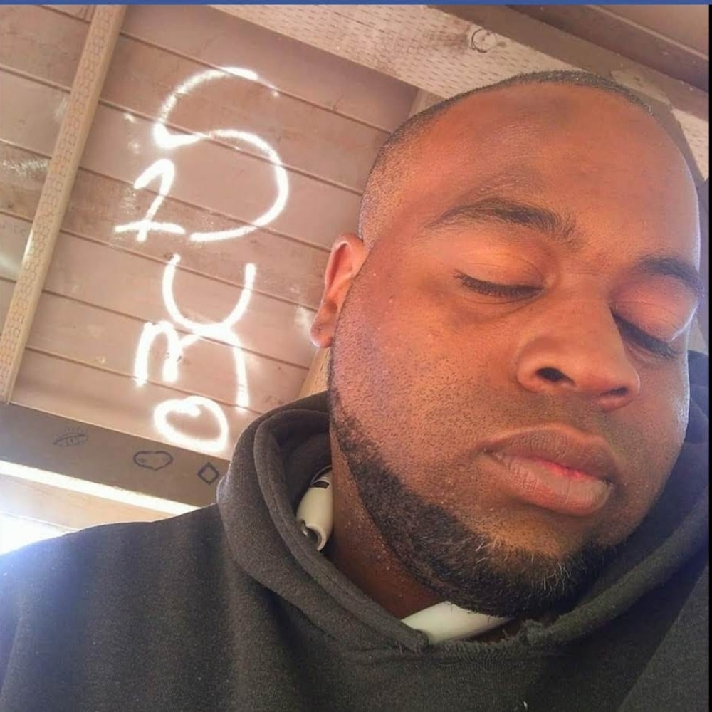 Meet your Posher, Ricky - Picture 2 of 2